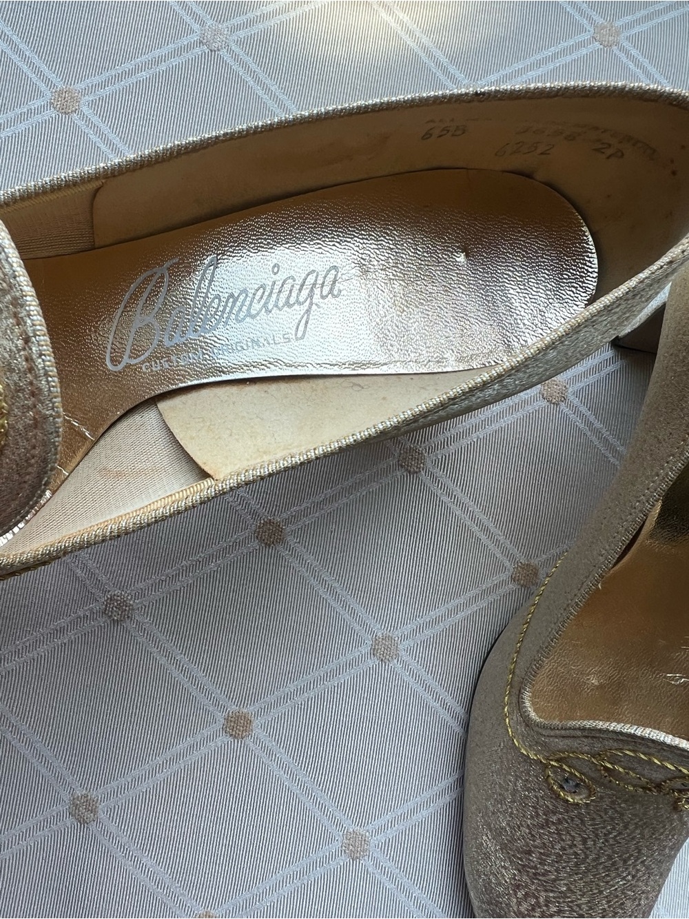 Vintage Balenciaga Custom Originals Gold Metallic Sparkle Pumps Heels 65B Rare - Picture 7 of 12